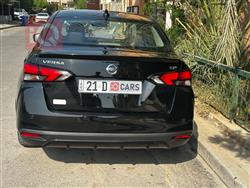 نيسان فيرسا